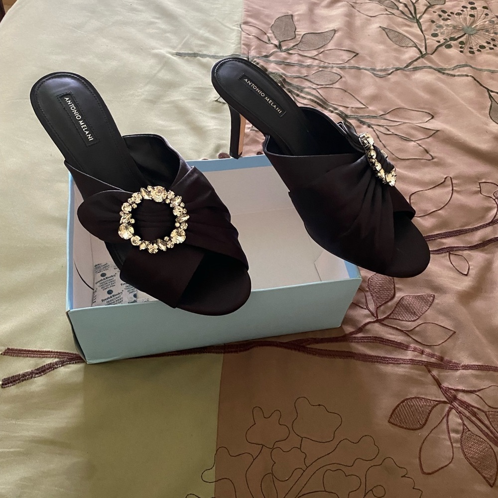 Ladies black satin with rhinestone show. Never worn.
